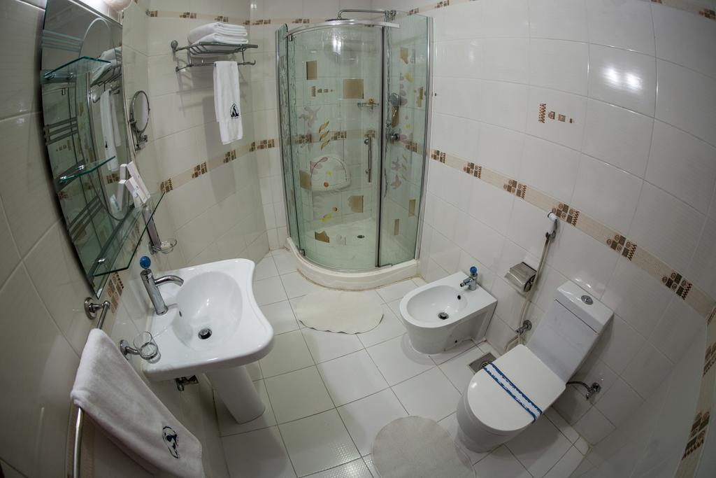 Aparthotel Sara Plaza Kuwait City Habitación foto