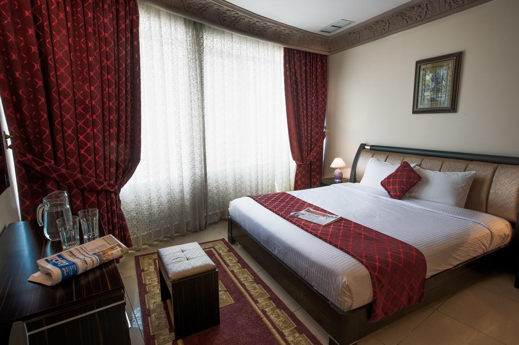 Aparthotel Sara Plaza Kuwait City Habitación foto